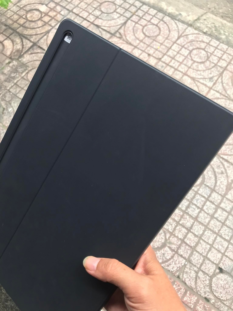 Bao Da Samsung Galaxy Tab S8+ S8 Plus Book Cover Chính Hãng Không Hộp sử dụng chất liệu PU kết hợp da simili cao cấp giúp bảo vệ, chống trầy xước, bụi bẩn có khay để bút 